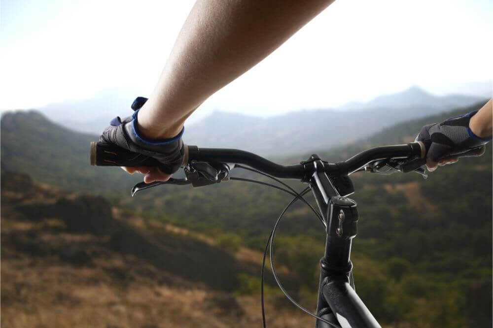 How to Raise the Handlebars on a Mountain Bike